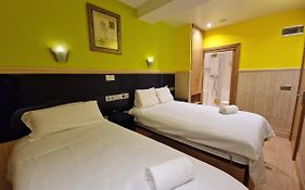 Pension Izar Bat Guesthouse - Self Check-In